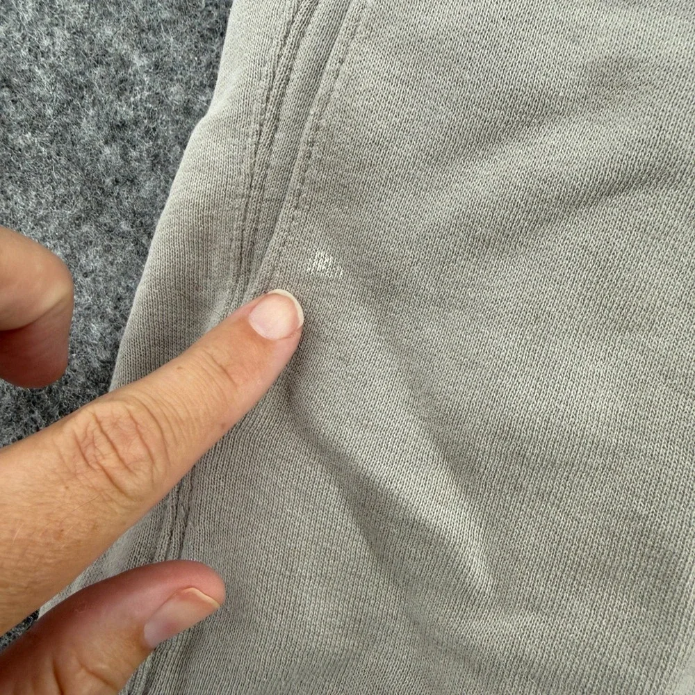 Abercrombie & Fitch Sweat Shorts Mens S Tan Embossed Logo Fleece Drawstring - Picture 6 of 16